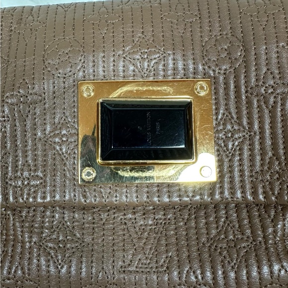 Lv Motah Altair Clutch limited edition ♥️ - Picture 12 of 15